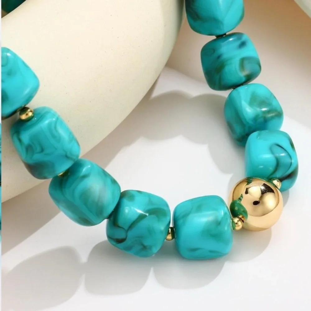 14k Gold Plated Turquoise Marbled Dopamine Beaded Necklace with Gold Accent new